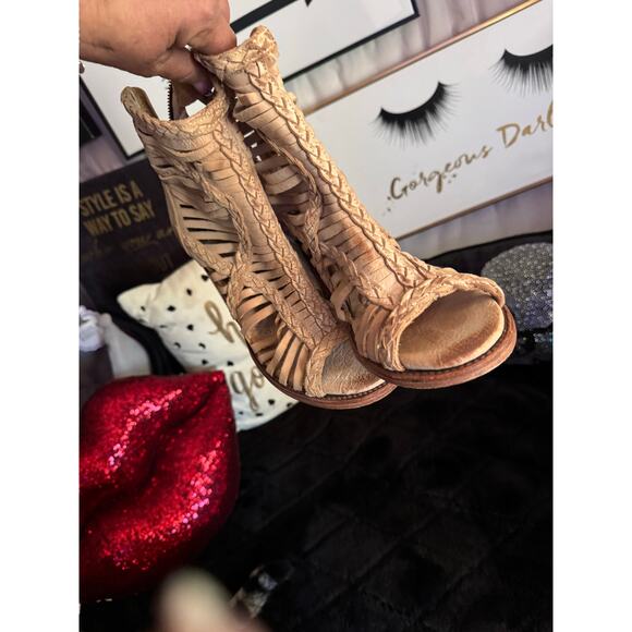 Puma x hello kitty ralph sampson womens mid sneakers sz 7 - Picture 11 of 11